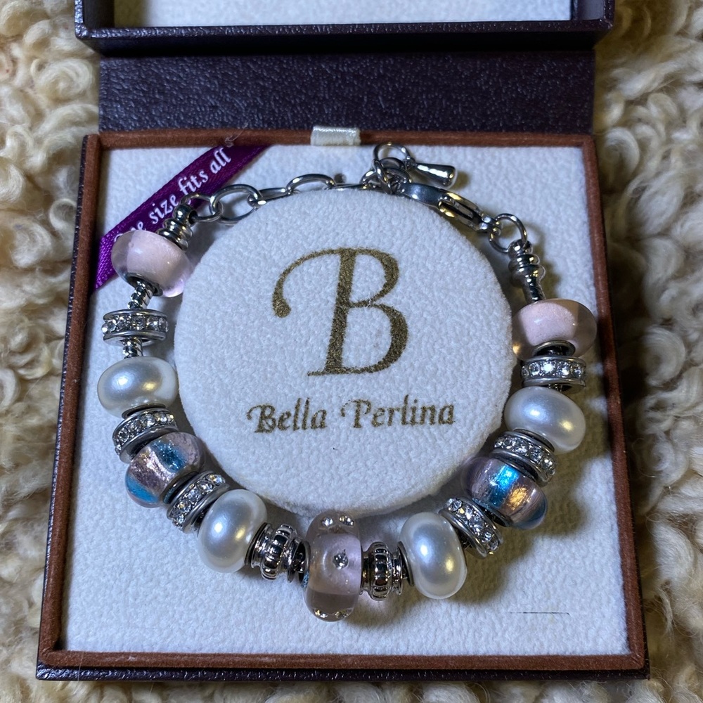 NEW Bella Perlina Light Pink Pearl Charm Bracelet